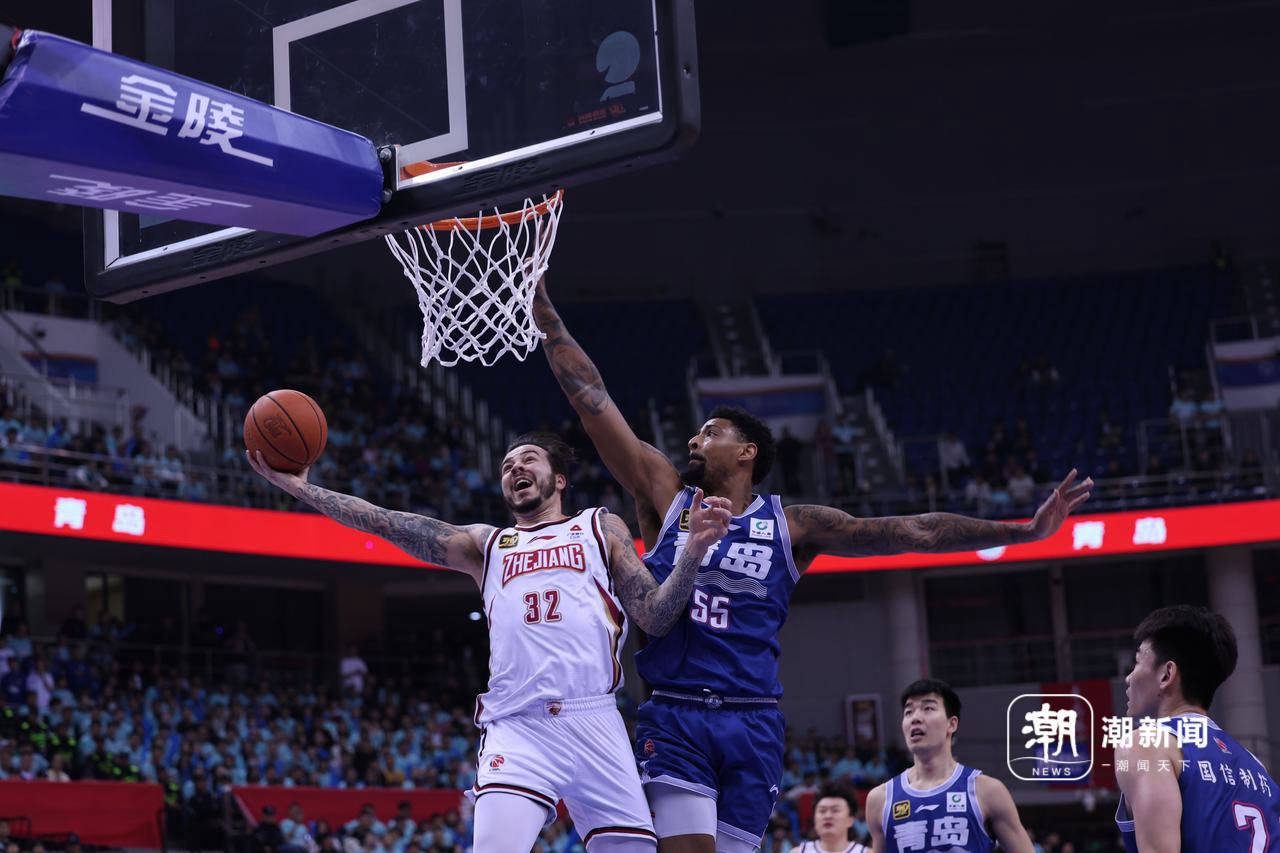 黑白体育-包含冲刺阶段浙江稠州备战NBA季后赛；伤情更新细节流出；更衣室稳定；更衣室氛围转暖的词条