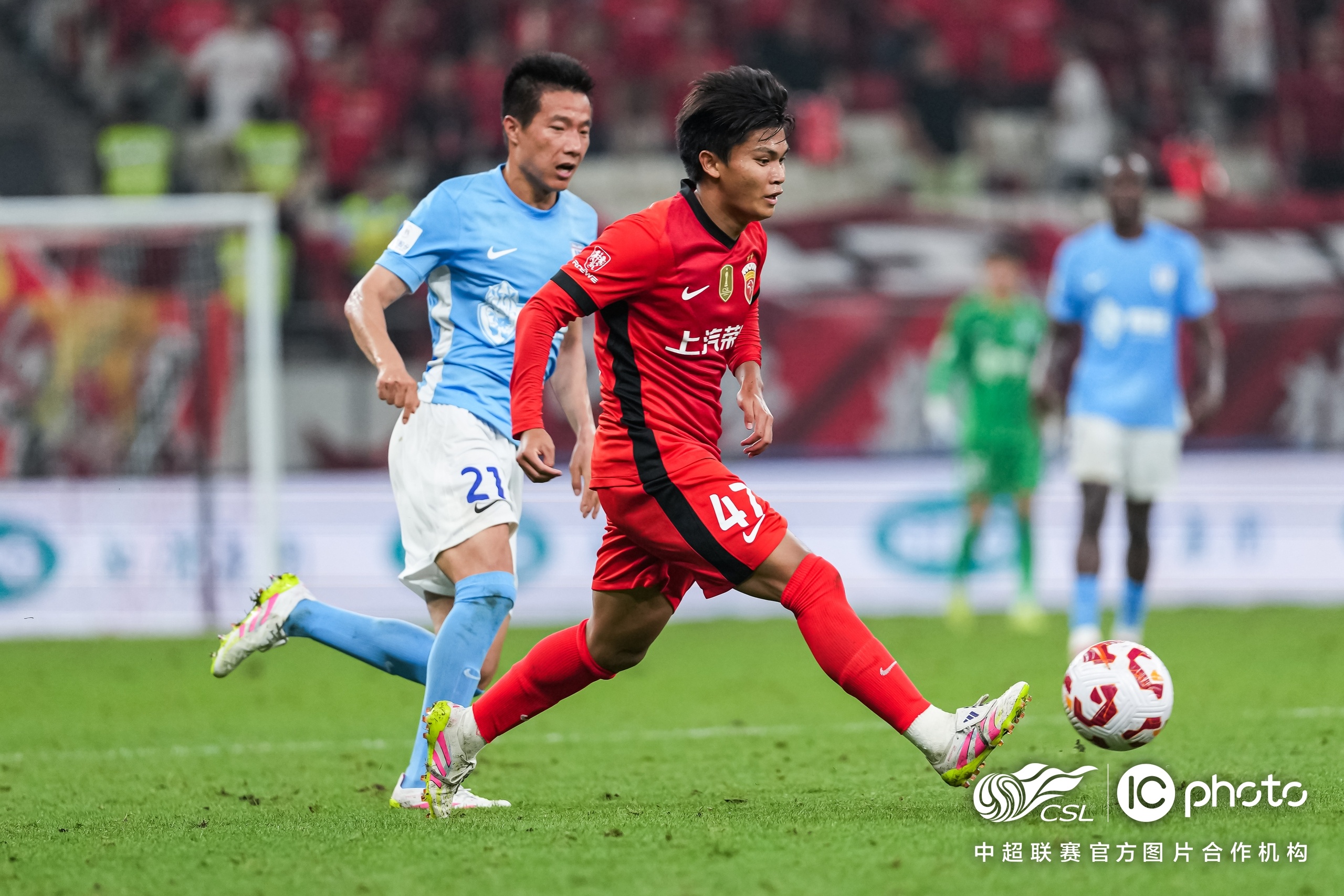 详细阅读:黑白体育-荷甲赛程吃紧,浙江队窗口期远射贴柱,底气十足,球队文化再被提及(荷甲派系大全) 黑白体育-荷甲赛程吃紧,浙江队窗口期远射贴柱,底气十足,球队文化再被提及(荷甲派系大全)