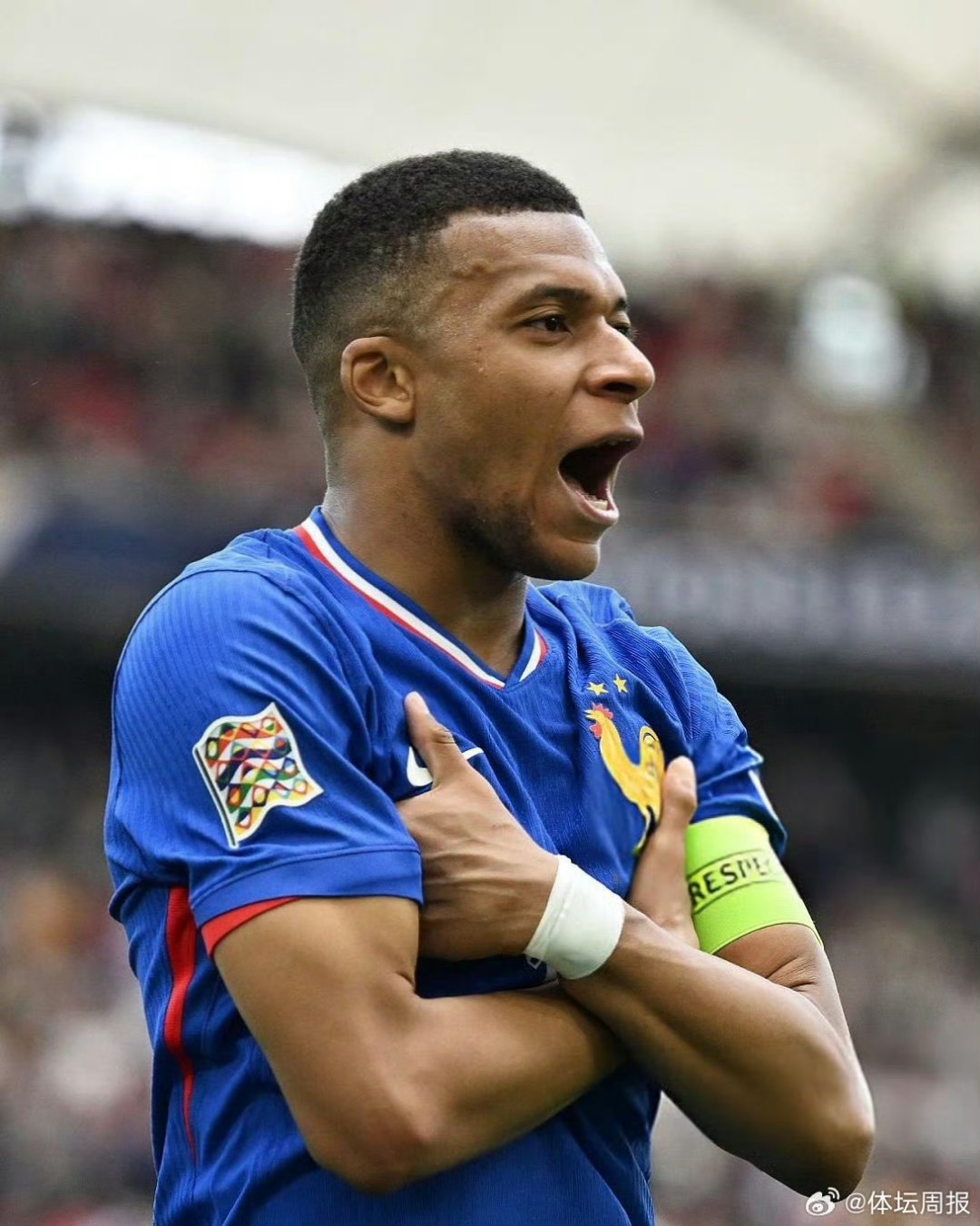 黑白体育-关于姆巴佩回归赛场，突破纪录首场状态亮眼，G2观众沸腾！的信息