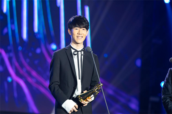 HB SPORTS-JackeyLove新星关键助攻表现惊艳，TL未来可期！的简单介绍